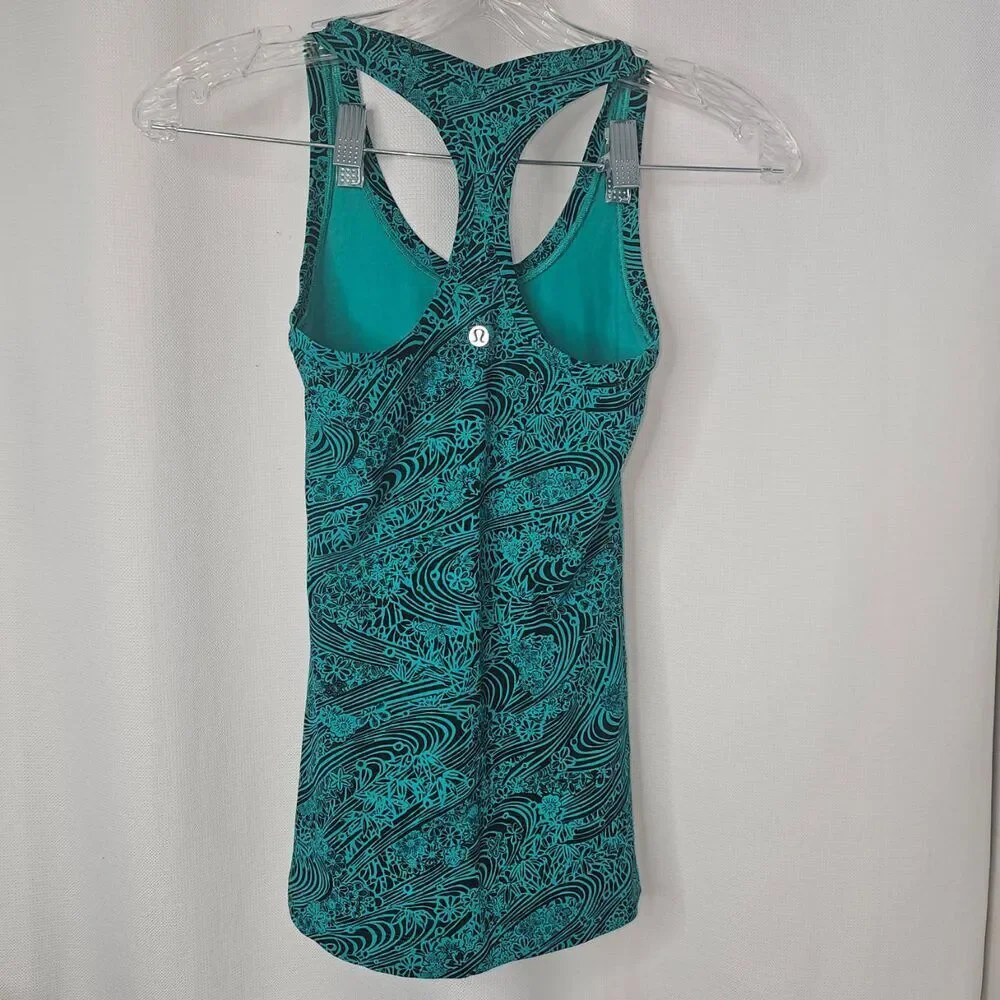 Lululemon Tank Top Womens Size 2 Kitakami Green Racerback Activewear Yoga